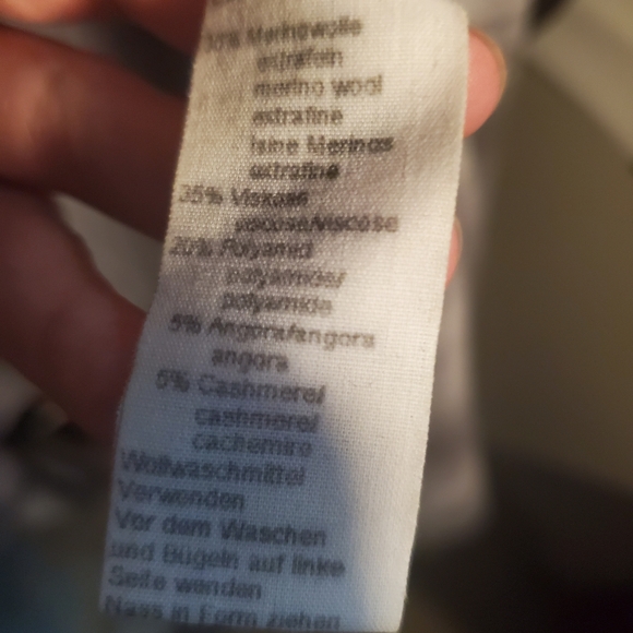 Gollehaug cashmere and Marino blend cardigan size EU44 (like a Large-XL) - Picture 5 of 5